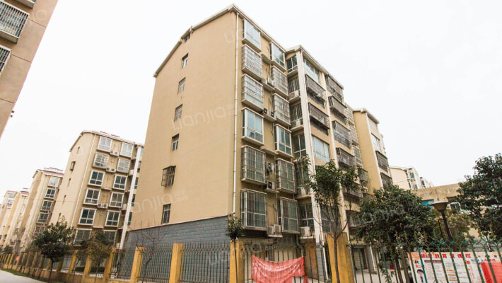 许昌怡和苑西区房价怎么样怡和苑西区房源户型图小区车位交通地址详情