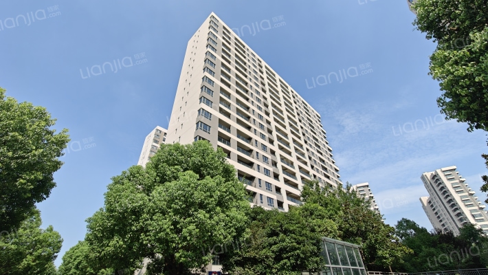 欧普理想城外景图