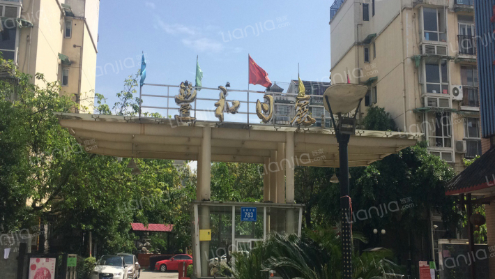 丰和日丽外景图