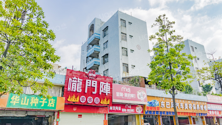 裕丰商城外景图