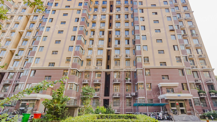 戎泰山庄外景图