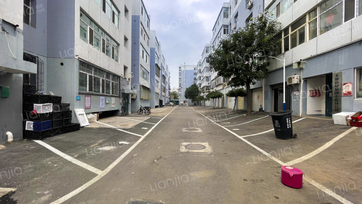 工商局宿舍外景图