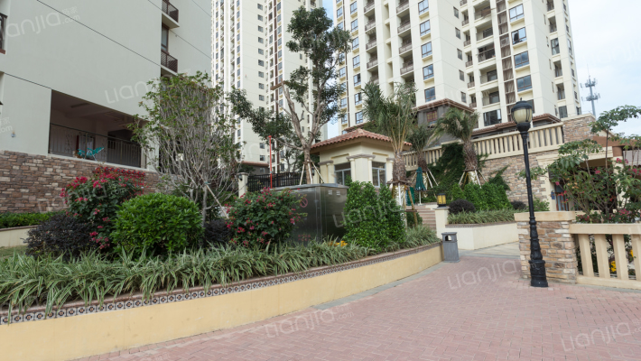 禹洲卢卡小镇外景图