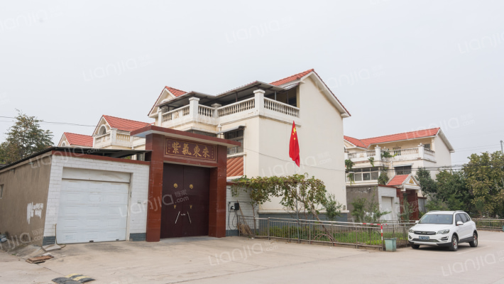 五倾四村外景图