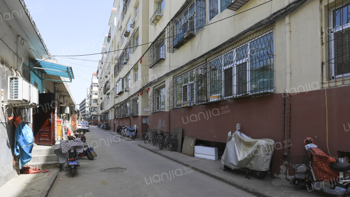 省中医院宿舍外景图