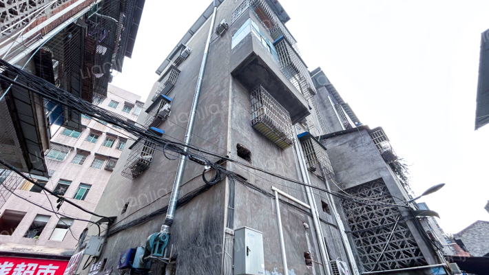 皮鞋城二路190号外景图