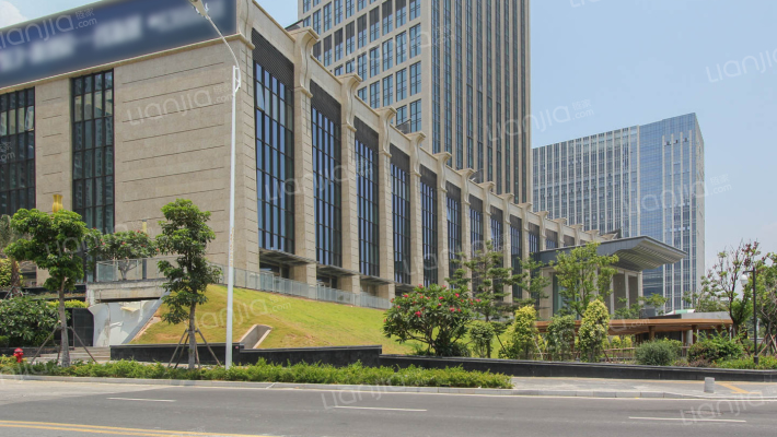 海峡明珠广场外景图