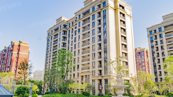 金桥庭院外景图