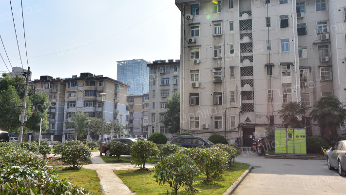 凤阳新村外景图