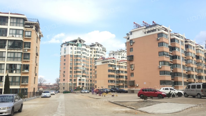 春晟花园外景图