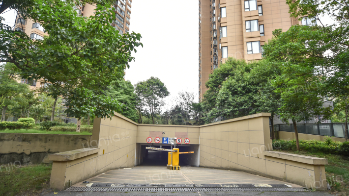 盐城翰香花园房价怎么样翰香花园房源户型图小区车位交通地址详情分析