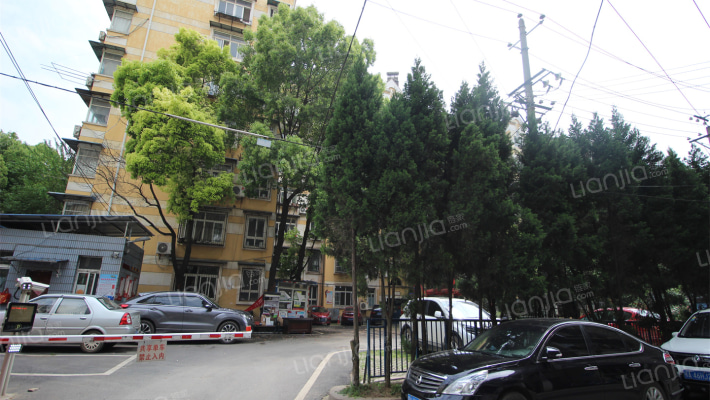 和平胜缘公寓外景图