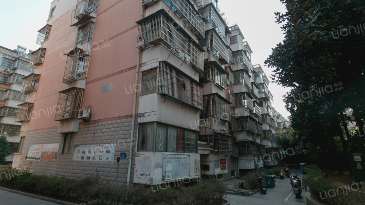 华棋小区外景图