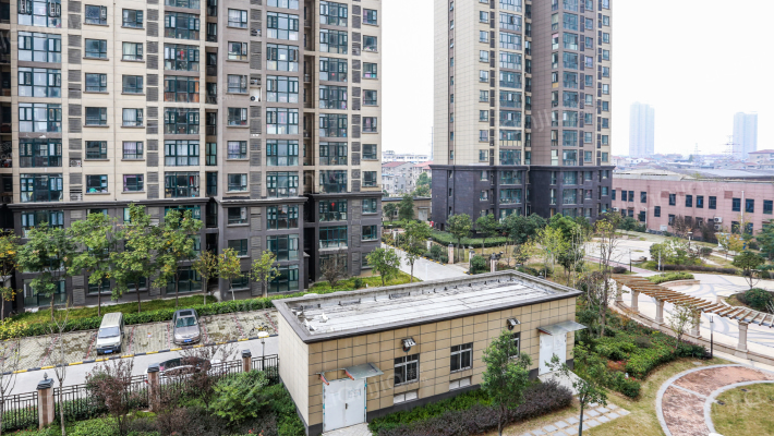 襄投月亮湾外景图