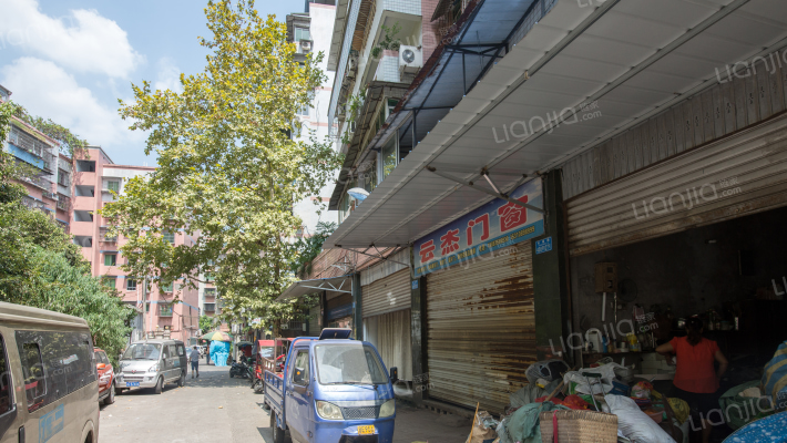 木材加工厂外景图