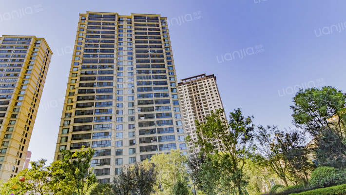 绿城品致外景图