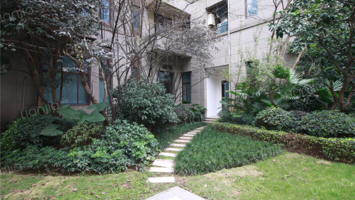 融景城融御外景图