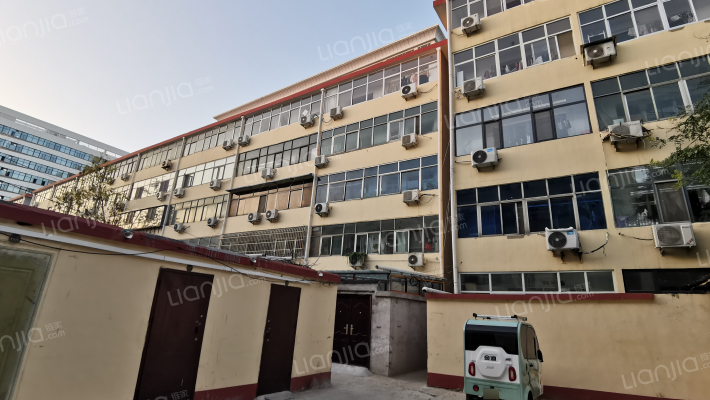 中医院小区外景图