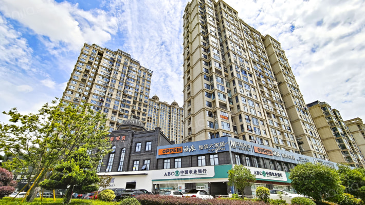 御龙湾锦园外景图