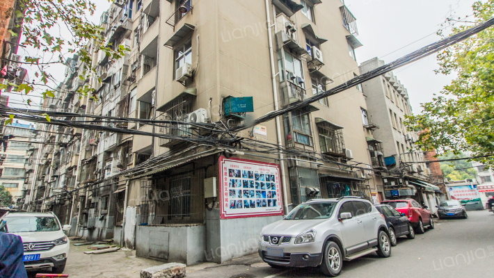 省一建家属院外景图