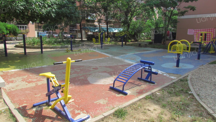 东湖花园外景图