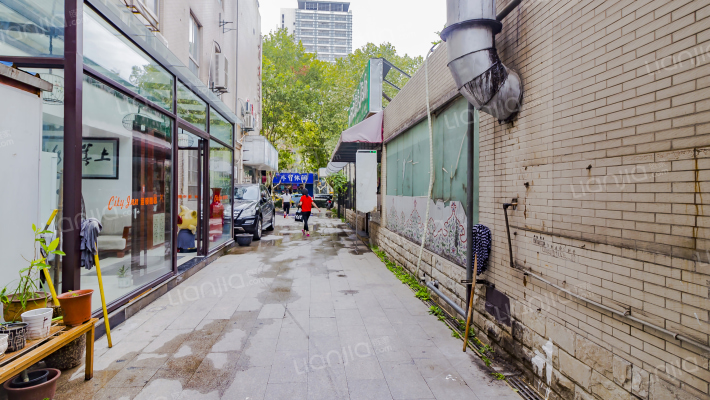 金泽大厦外景图