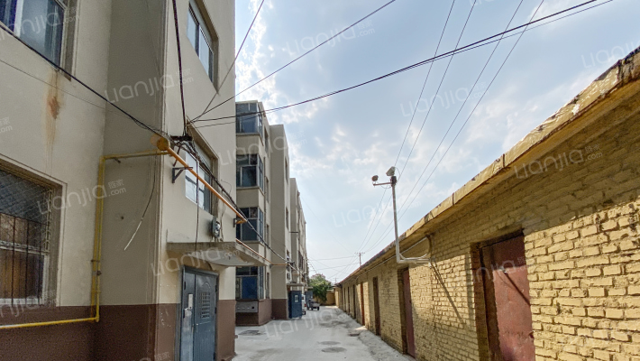 坊子老区交通局宿舍外景图