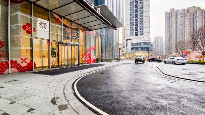 置地大厦外景图