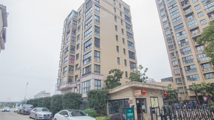 名臣蓝庭外景图