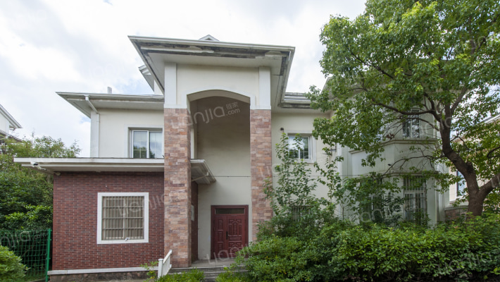 龙城国际花园外景图