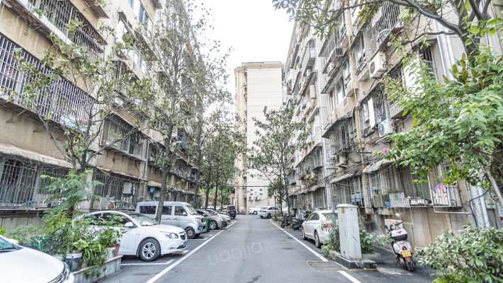 湘电线材生活小区外景图