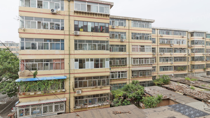 市直机关宿舍五号区外景图