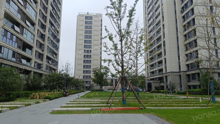 华鸿·鸿樾府外景图