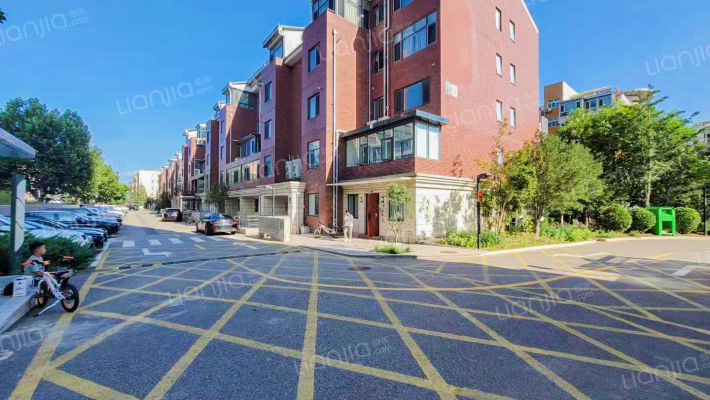 龙山御景外景图