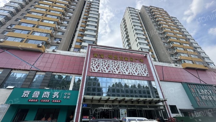 倾城天下玉山广场外景图