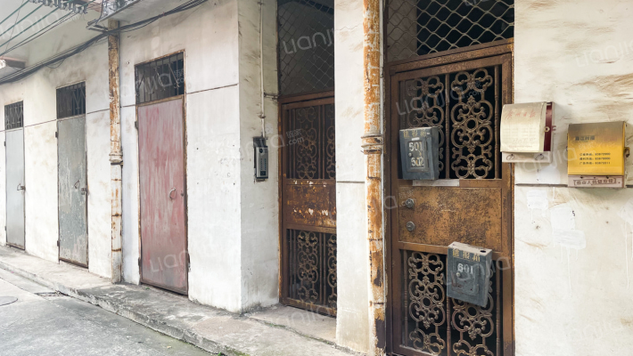 南善横街外景图