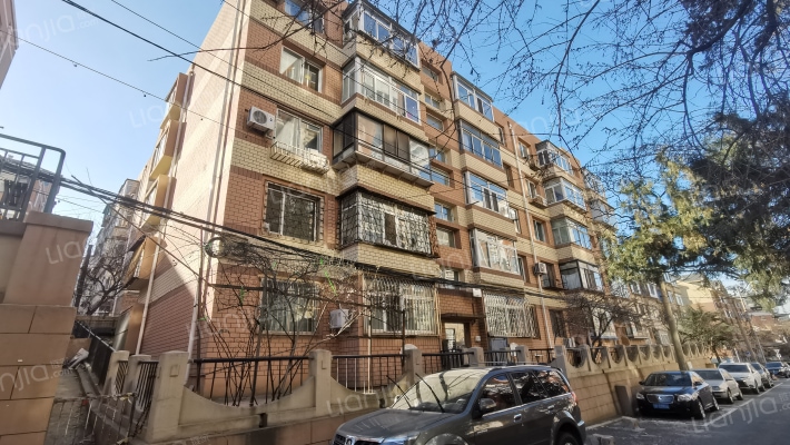 34中松花街外景图