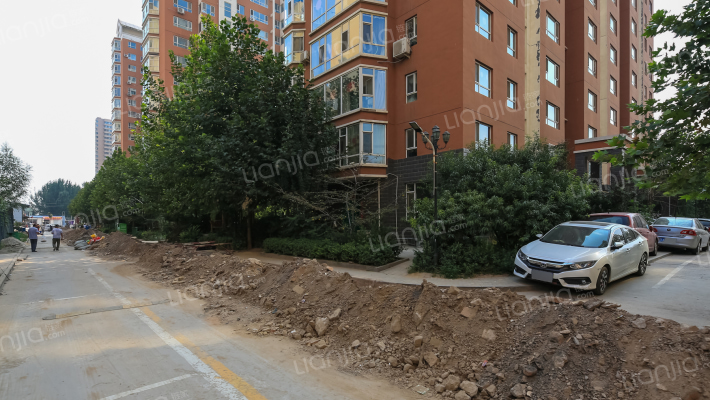 浦东经典家园外景图