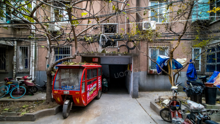 卫生路31号外景图