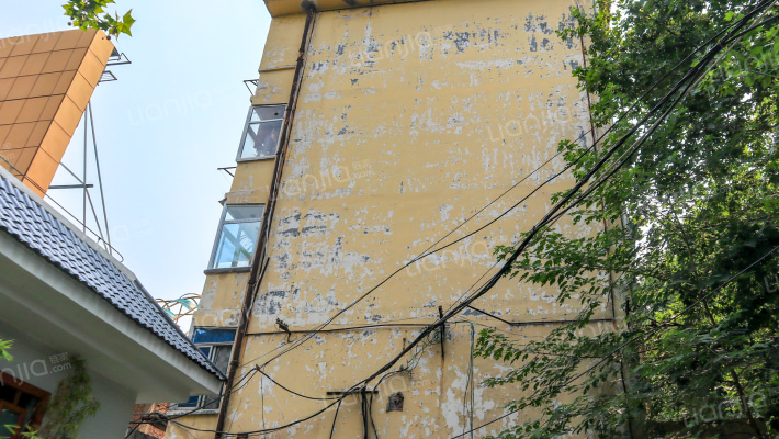 南阳路244号院外景图