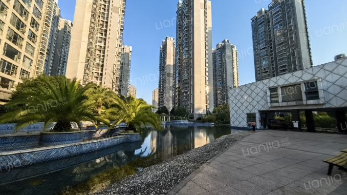 睿力上城外景图