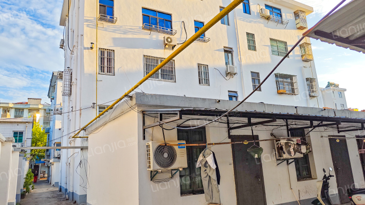 城西路326弄外景图