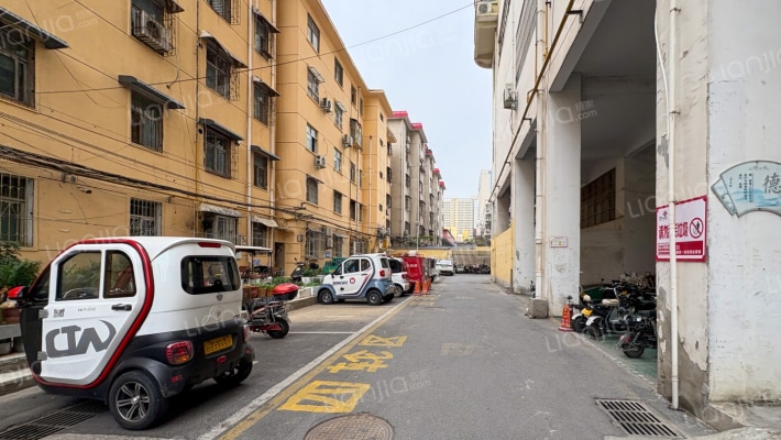 金尚数码大厦小区外景图