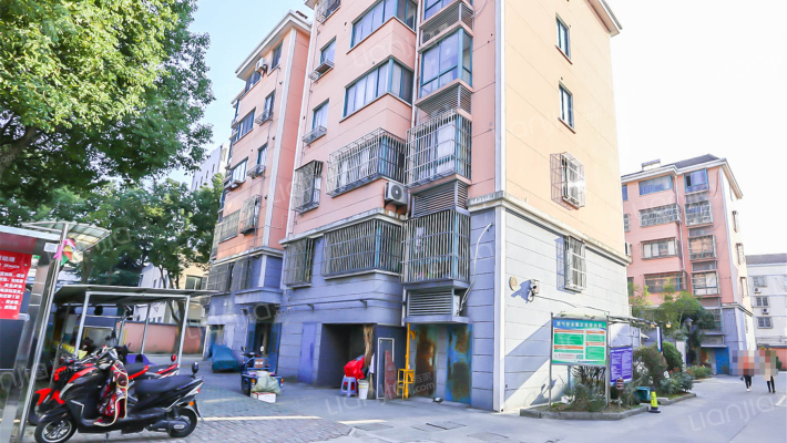 东湖花园外景图