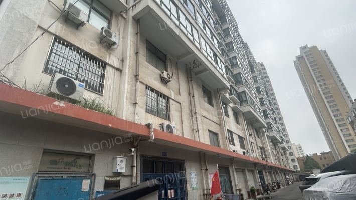 金丰大厦外景图