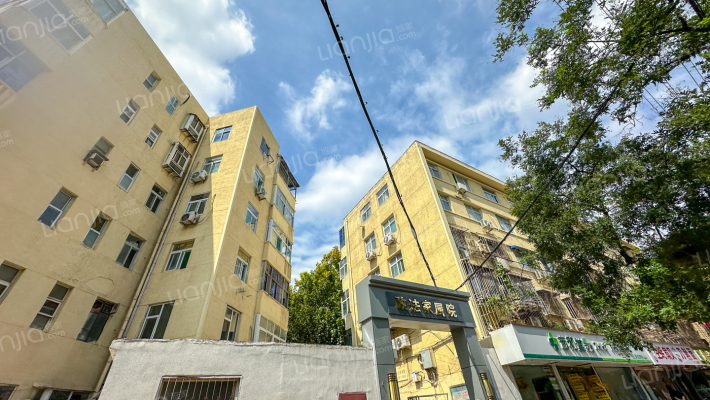 政法家属院外景图