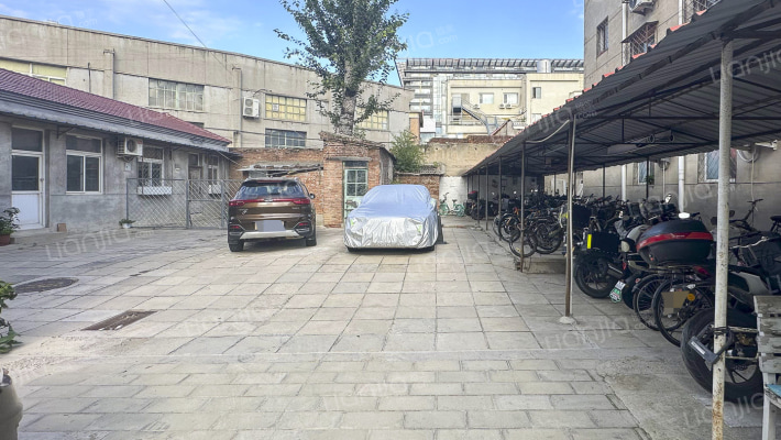 电信局家属楼外景图