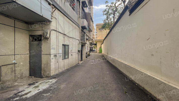 工商局宿舍外景图