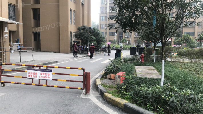 和锦家园B区外景图