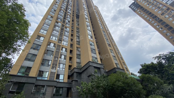 万峰城B区MINI公馆外景图